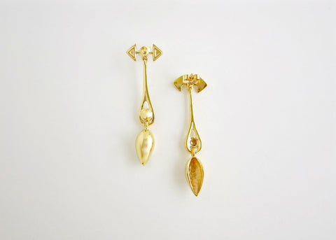 Chic, uber elegant, gold-plated Victorian drop earrings - Lai