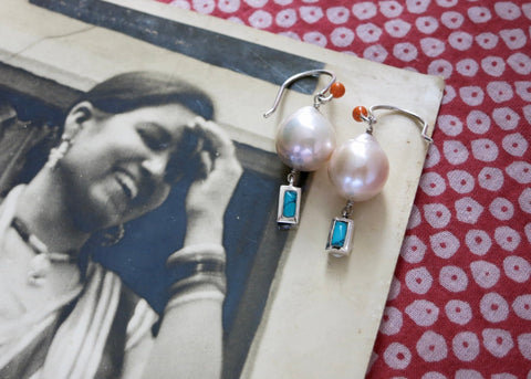 December (baroque pearl birthstone earrings) - Lai