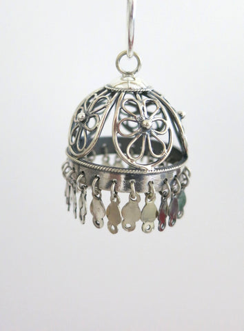 Gorgeous, big, filigree Jhumka bottoms