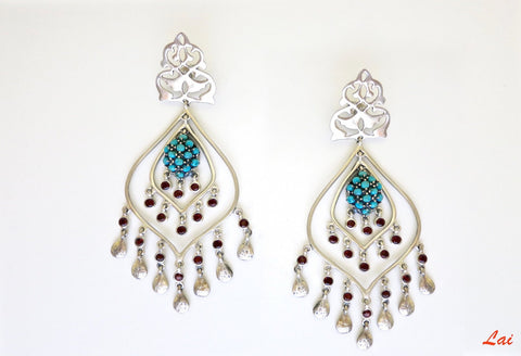 Majestic, turquoise and garnet chandelier earrings - Lai