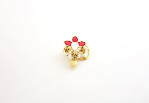 Gold-plated, classical, dangling pearls and enamel nose pin