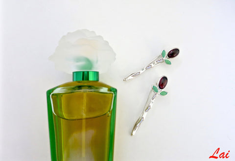 Quirky garnet and chrysoprase hair clip
