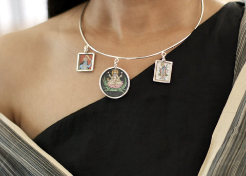 Story-rich, head-turning, hasli (neck ring) with miniature painting pendants