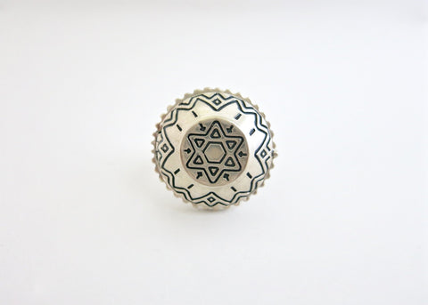 Tribal-chic, flat top dome, sterling silver amulet ring - Lai