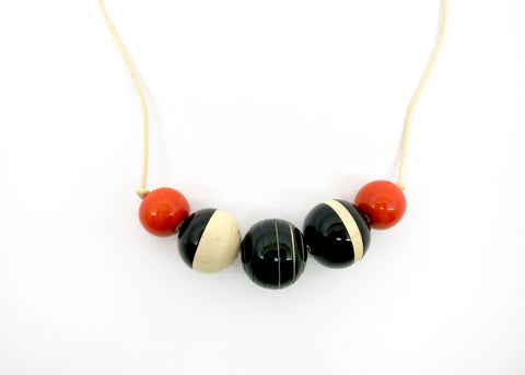 Parisian Chic Necklace (available in 4 different colors)