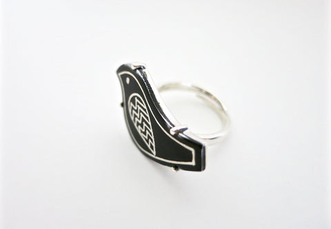 Chic and fun Bidri bird ring - Lai