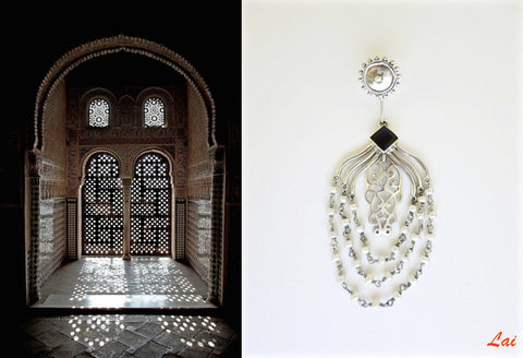 Chic, draping pearls chandelier earrings