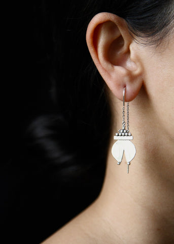 Chic 'Naughara' threader earrings - Lai