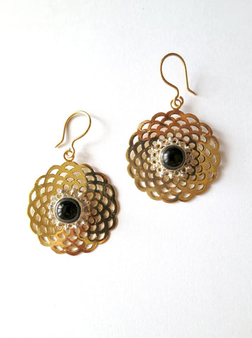 Chic, two-tone gold plated scallop cut-out earrings with carnelian and silver detailing - Lai