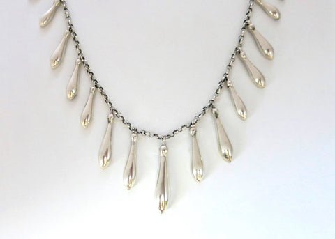 Classic string-of-drops Victorian necklace - Lai