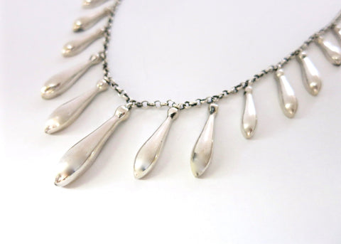 Classic string-of-drops Victorian necklace - Lai