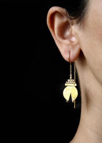 Contemporary, gold plated 'Naughara' threader earrings - Lai