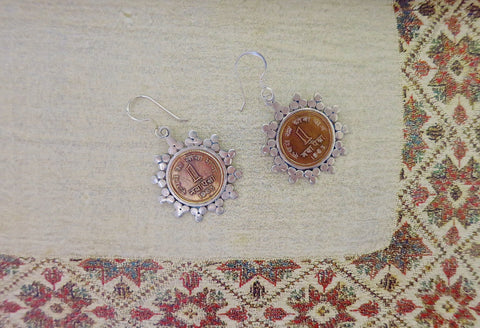Dainty, vintage coin earrings - Lai