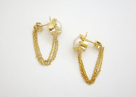 Dreamy, Grecian, hanging chains and pearl gold plated earrings
