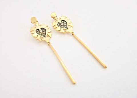 Elegant, gold plated, two-tone 'Zeenat' earrings - Lai