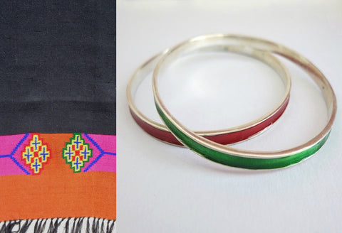 Elegant single colour enamel work bangle - Lai