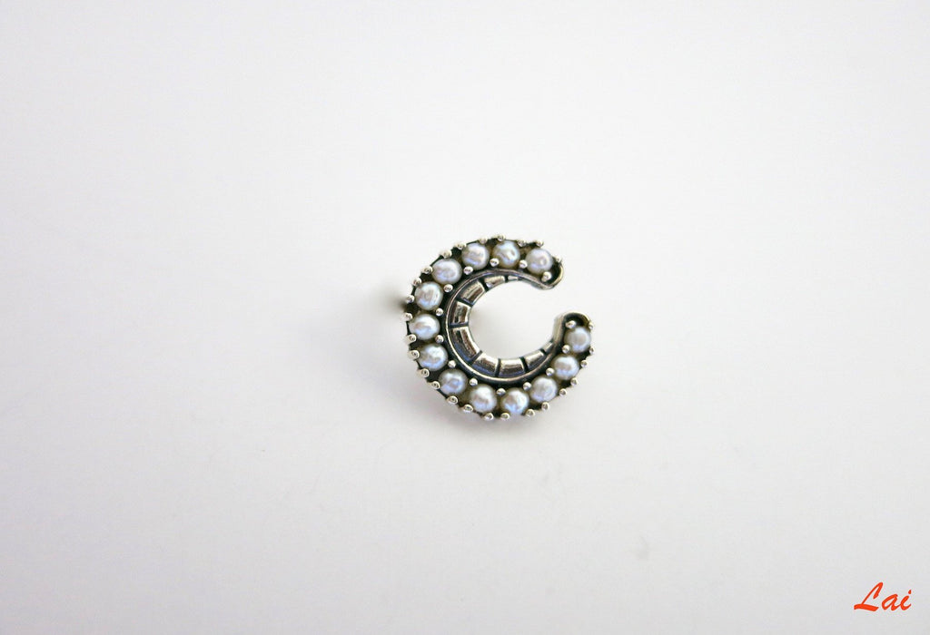 Exquisite, crescent shape, pearls encrusted nose pin - Lai