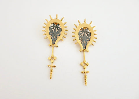 Exquisite, gold plated, two-tone 'Sunehri' earrings - Lai