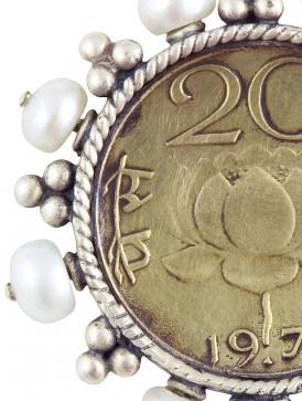 Glamorous, vintage Indian-coin studs with pearls - Lai