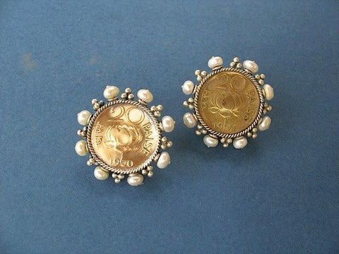 Glamorous, vintage Indian-coin studs with pearls - Lai