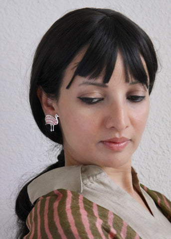 Gorgeous, chic, asymmetrical 'teetar' (bird) earrings - Lai