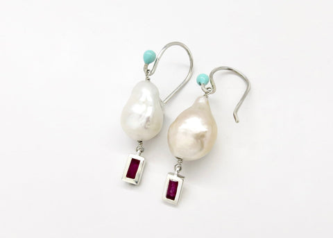 July (baroque pearl birthstone earrings) - Lai