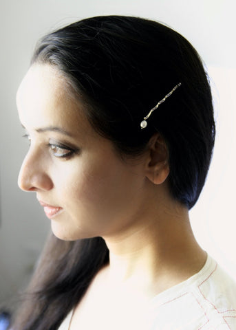 Minimalist and elegant pearl drop hair clip - Lai