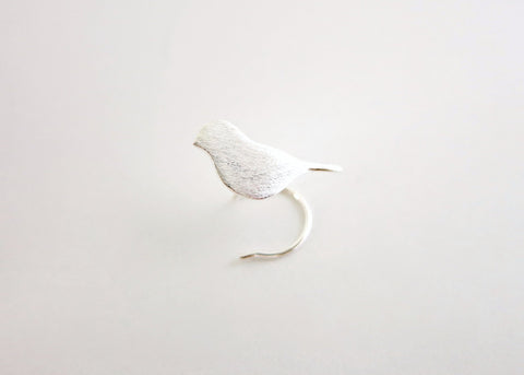 Whimsical, chic, bird nose pin