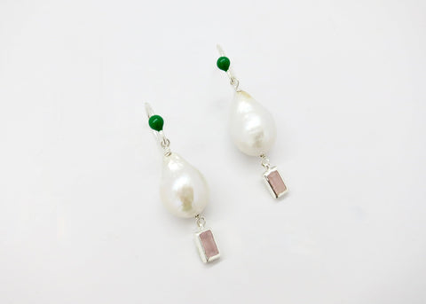 October (baroque pearl birthstone earrings) - Lai