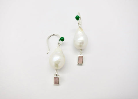 October (baroque pearl birthstone earrings) - Lai