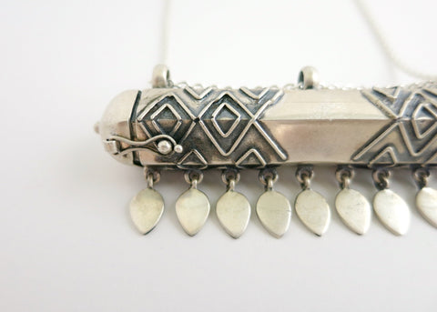 Statement, tribal-chic, tubular, sterling silver, long amuletic necklace - Lai