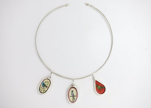 Story-rich, head-turning, hasli (neck ring) with miniature painting pendants - Lai