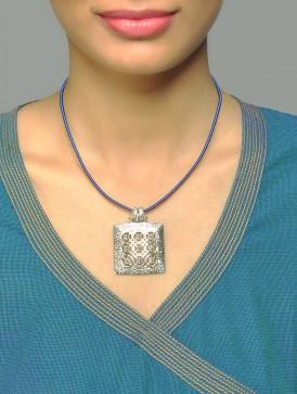 Stunning, Kutch-inspired, large hammer-finish square pendant with jali - Lai