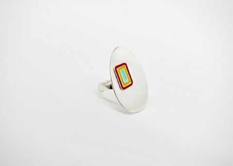 Super chic, 'dvaar' oval statement ring - Lai
