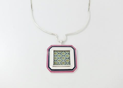 The 'Galecha' necklace: an ode to Indian Minimalism (colorway 1)
