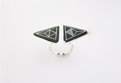 Twin triangle, statement, open Bidri ring - Lai